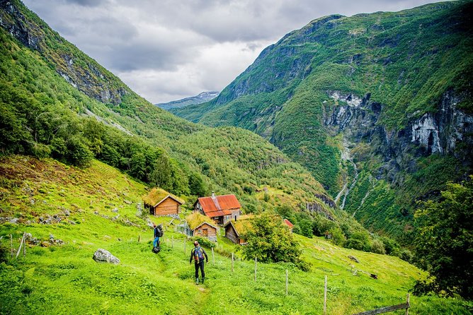 Self-Guided 22-Hour Round Trip From Oslo To Sognefjord With Flåm Railway - Oslo to Myrdal on the Bergen Railway