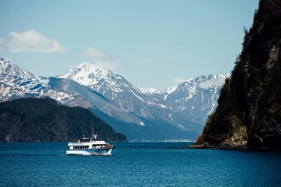 Seward: Kenai Fjords National Park Glacier & Wildlife Cruise - Leaving Resurrection Bay for the fjords