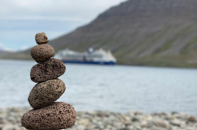 Small Group Tour Ísafjordur Dynjandi Waterfall & Secret Stop - FAQ