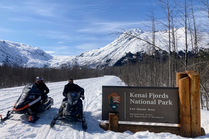 Snowmobile and Snowshoe Dual Adventure in Kenai Fjords NP - Who should book this experience