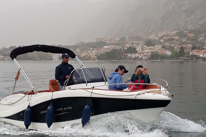 Speed Boat Trip: Kotor Bay attraction , Blue Cave and beach time - What the crew adds to the day