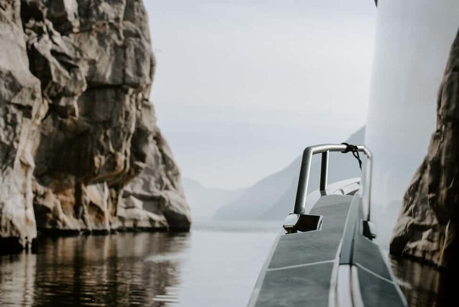 Stavanger: Boat Safari to Lysefjord and Preikestolen - Starting at Lysefjorden Marina in Forsand