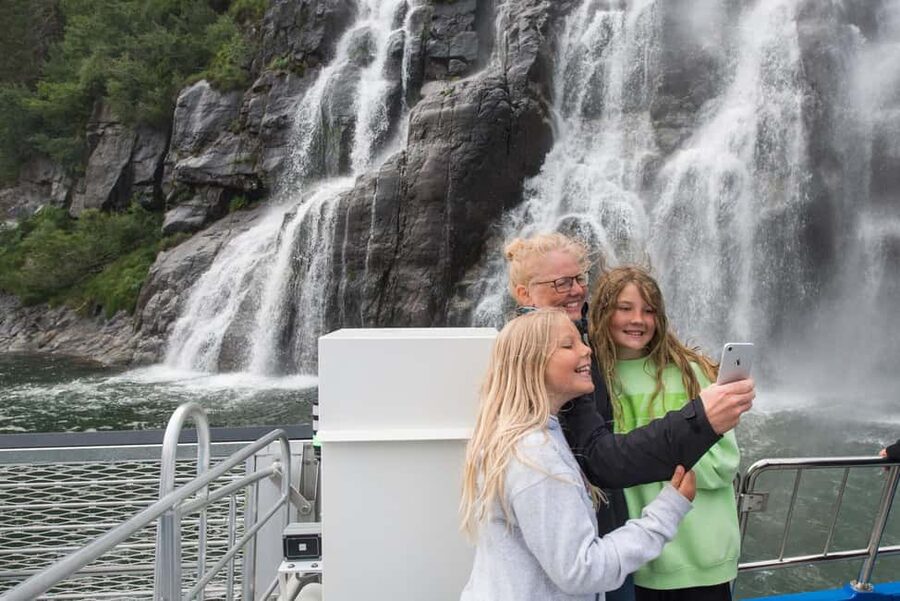 Stavanger: Electric Fjord Cruise to Lysefjord & Preikestolen - Key points to know before you board