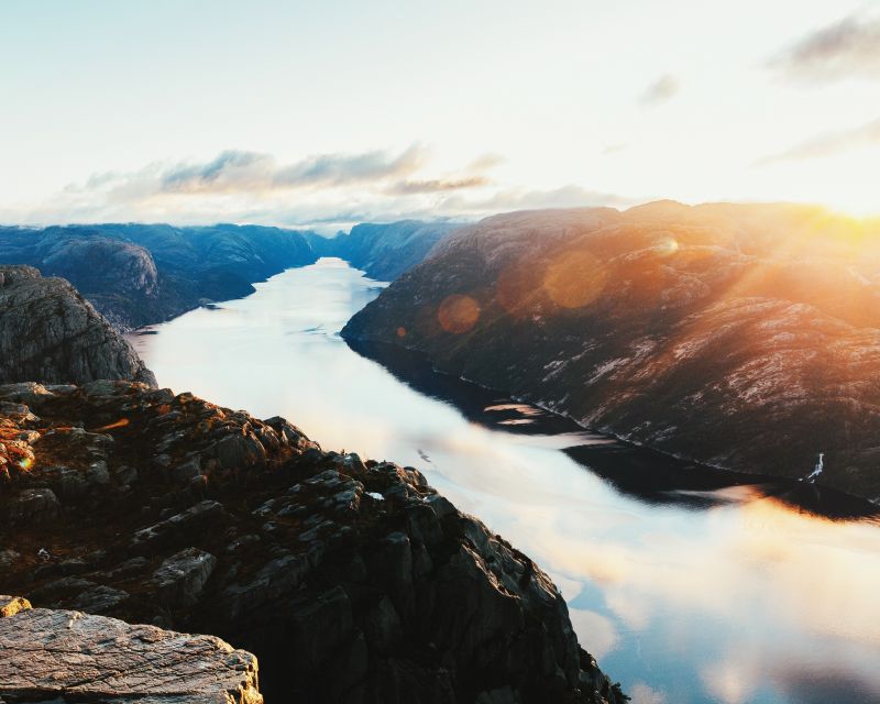 Stavanger: Guided Sunrise Hike to Pulpit Rock - Why a sunrise climb changes Pulpit Rock