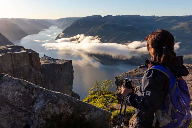 Stavanger: Lysefjorden Cruise and Preikestolen Hike - Reaching Preikestolen BaseCamp