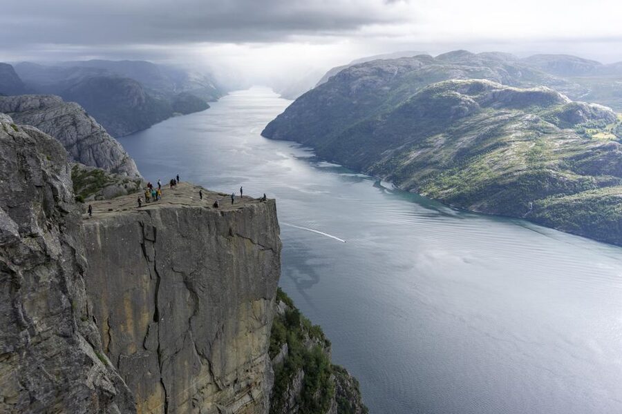 Stavanger: Preikestolen Classic Hike and Side Trail - Should you book it?