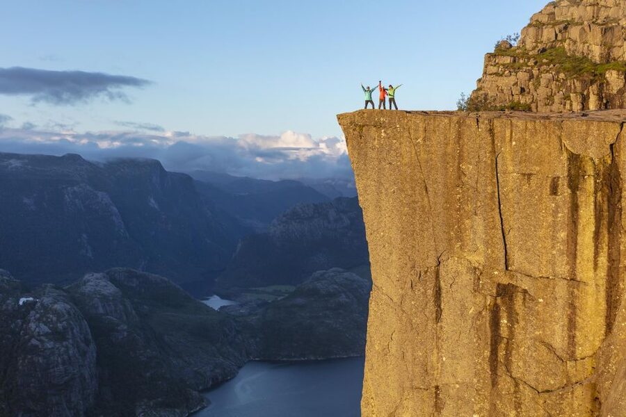 Stavanger: Preikestolen Sunrise Hike with Breakfast Buffet - Who should book this sunrise hike