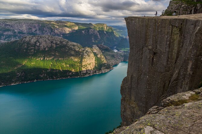 Stavanger Pulpit Rock Guided Private Hike with Hotel Pickup - Key points to know before booking