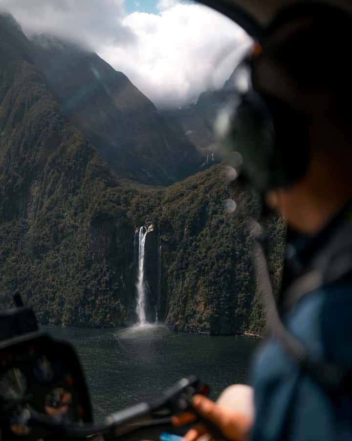 Te Anau: Milford Sound Scenic Flight with Lakeside Landing - Why a helicopter is the right way to read Milford Sound