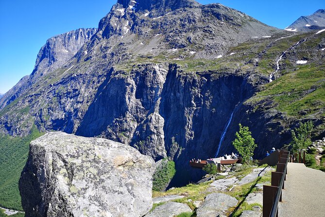 Trollstigen 100% Highlights Fjord to Troll 10 stops 16 seats max - Øvstestølen brings you close to an old mountain farm