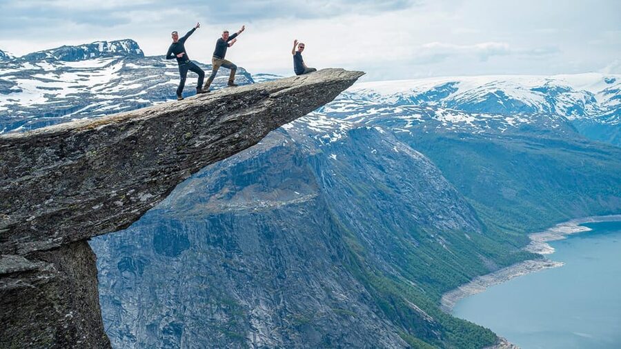 Trolltunga: Trolltunga Summer Hike - The early climb sets the tone