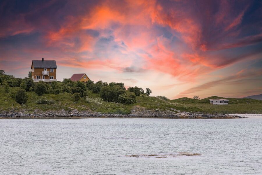 Tromsø: Arctic Fjords Tour to Kvaløya with Panoramic Lunch - Photography help from the front seat to the fjord