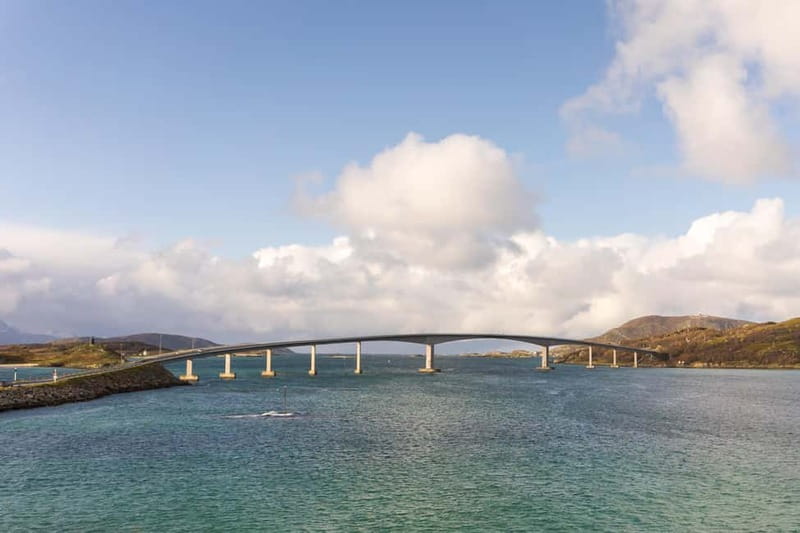 Tromsø: Fjord Tour and Visit to Sommarøy with Expert Tour Guide in Italian - Arriving in Sommarøy, the Summer Island