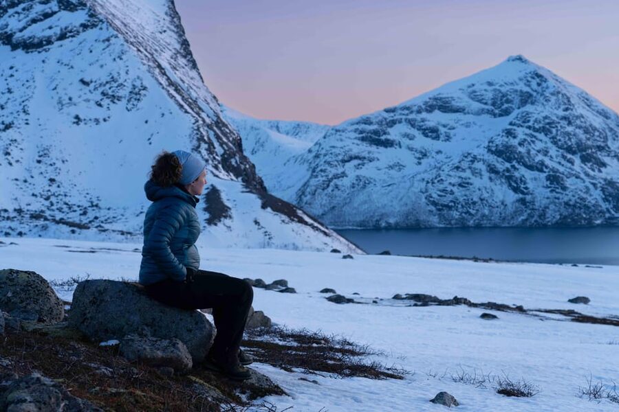 Tromsø: Fjords & Beaches Tour with campfire and Arctic food - Sommarøy brings together beaches, fjords, and winter light
