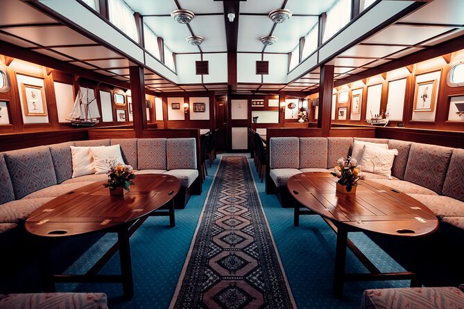 Tromso Luxury Sailing Yacht Polar Fjord Cruise with Lunch - The hot tub and polar plunge option