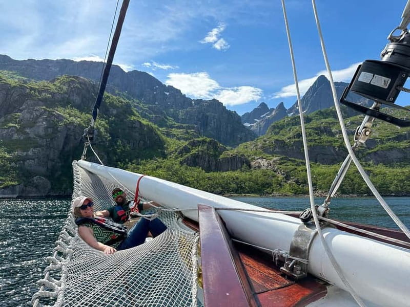Tromsø: Luxury Summer Fjord Cruise with Lunch & Hot Tub - Key points to know before you book