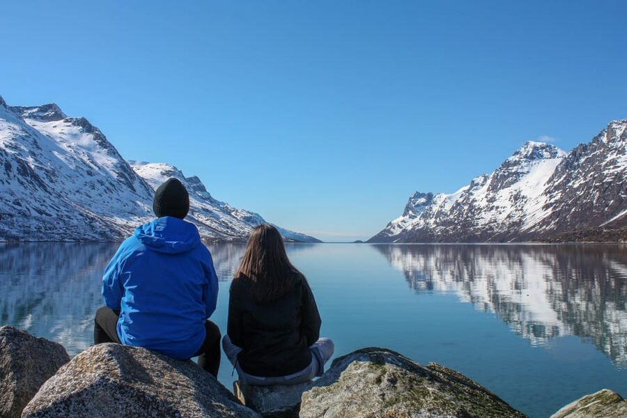 Tromsø: Small group Fjord Adventure, by Local - Straumsgården and Kvalneselva: short walks with a local lens