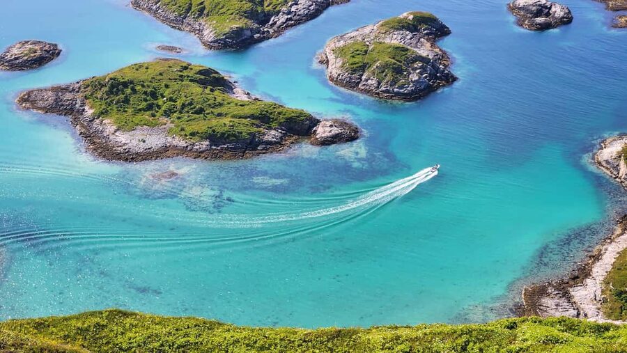 Tromsø: Sommaroy Fjord Tour with Lunch Option - Midnight sun: lovely timing, uncertain results