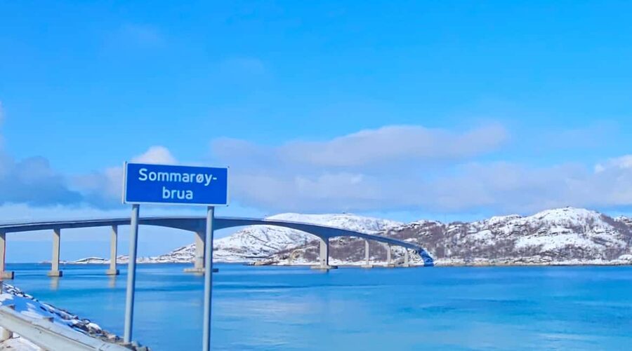 Tromsø: Sommerøya and Kvaløya Arctic Fjords Tour with Lunch - Sommarøy is the main reward
