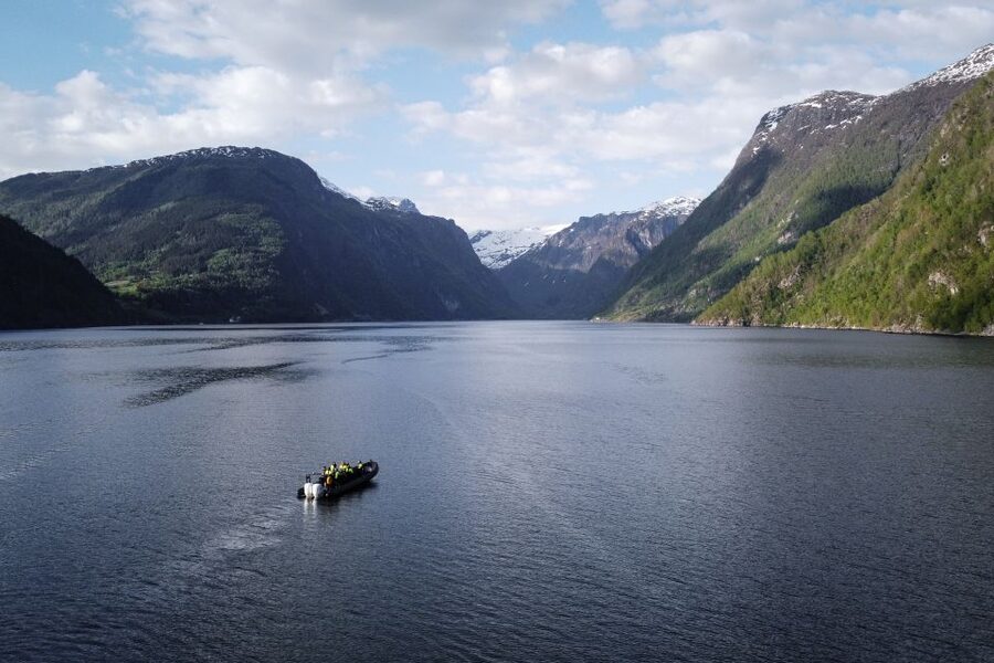Ulvik: Hardangerfjord Ultimate RIB Tour - Simadalsfjord, waterfalls, and mountain walls