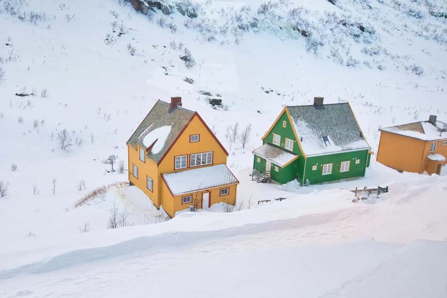 Winter Tour Viking Village, Nærøyfjord Cruise & Flåm Railway - The long, warm ride back to Bergen